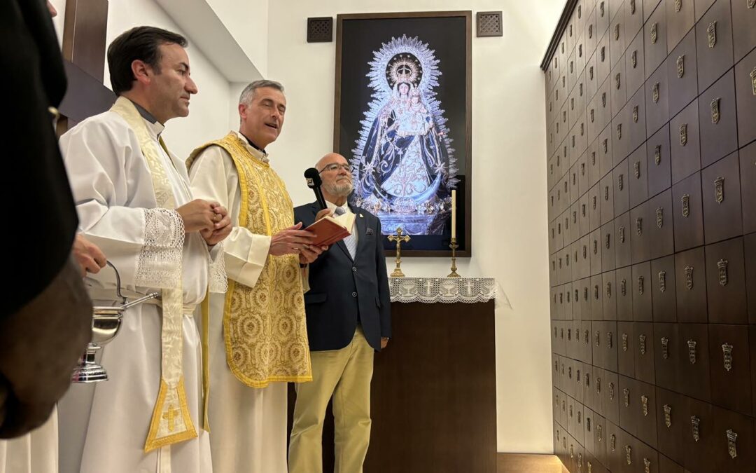 Bendición del nuevo columbario erigido en el Santuario de Nuestra Señora de Belén